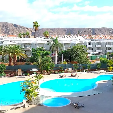 Casa Cristianos Apartment *
